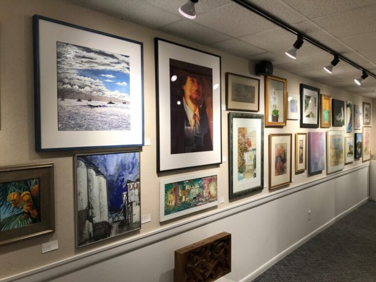 Take a Rivah art stroll